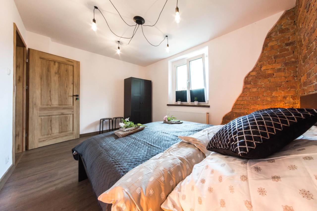 Apartament Wita Stwosza Jelenia Góra Extérieur photo