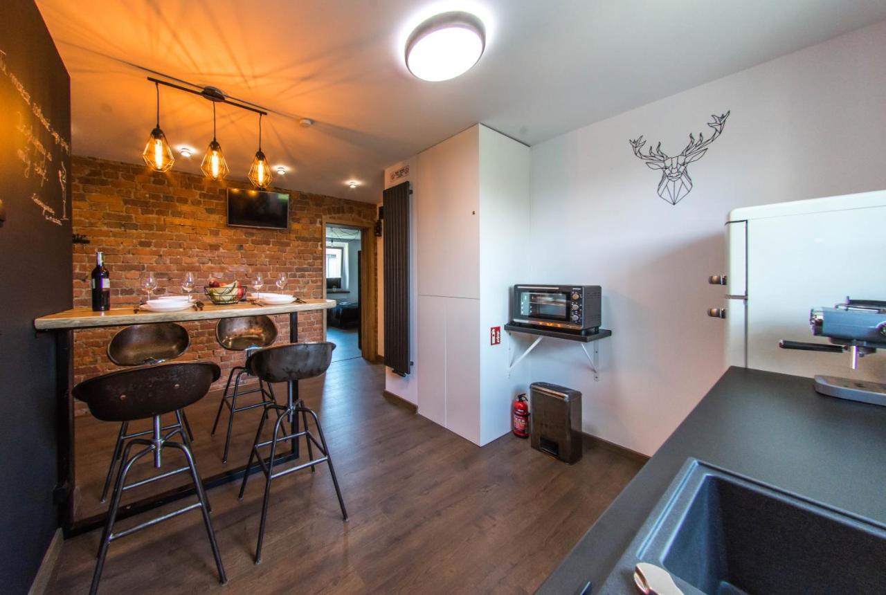 Apartament Wita Stwosza Jelenia Góra Extérieur photo