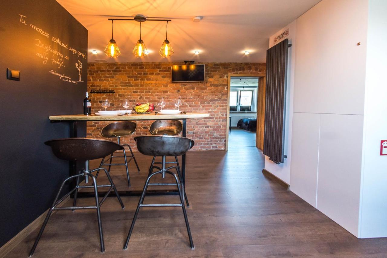 Apartament Wita Stwosza Jelenia Góra Extérieur photo
