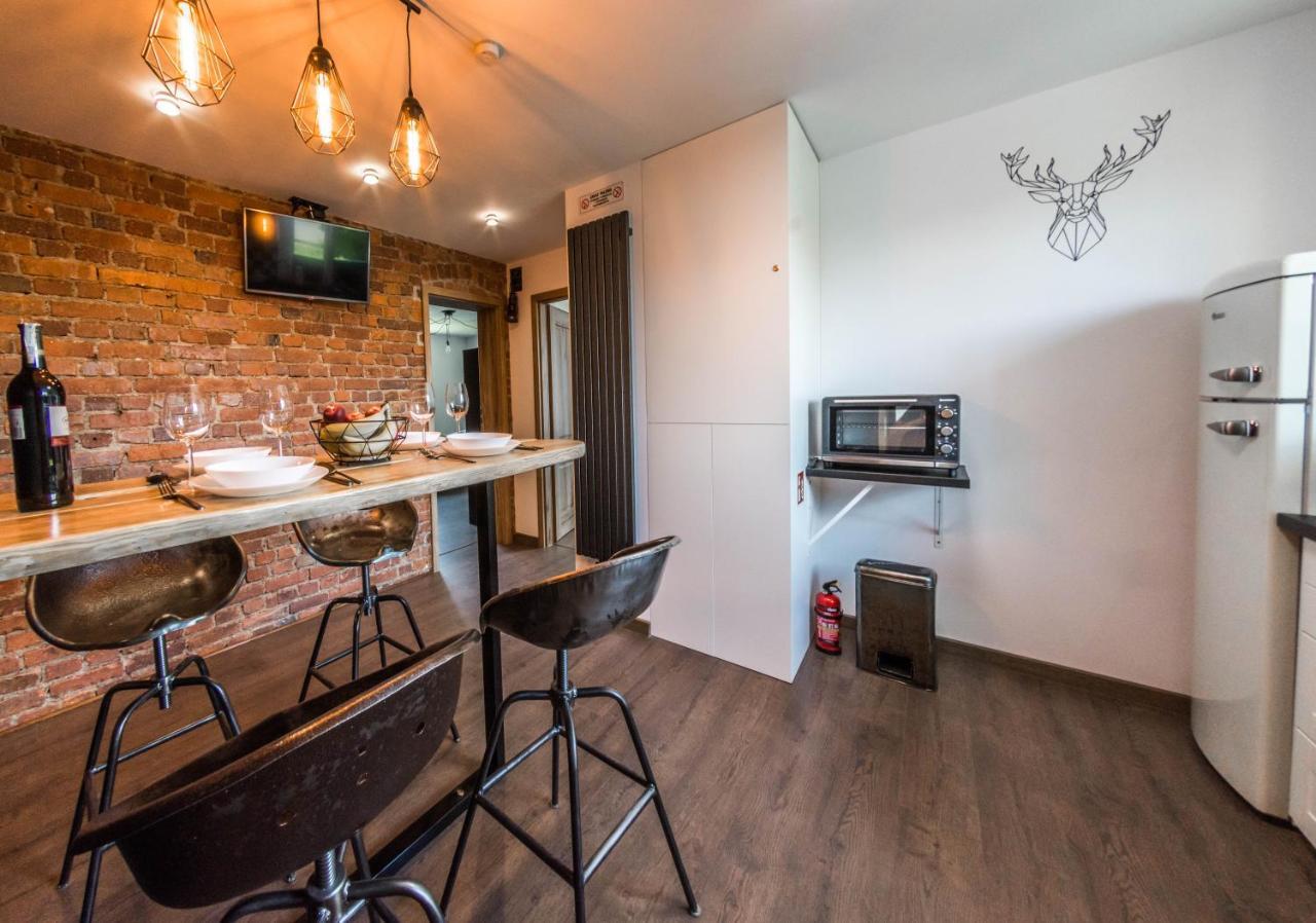 Apartament Wita Stwosza Jelenia Góra Extérieur photo